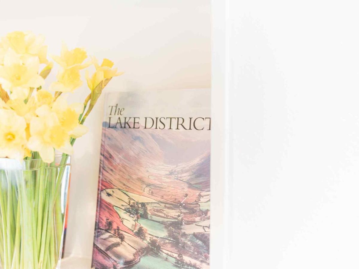 Pass The Keys Comfortable 3 Bed In Central Bowness With Parking Windermere Eksteriør bilde