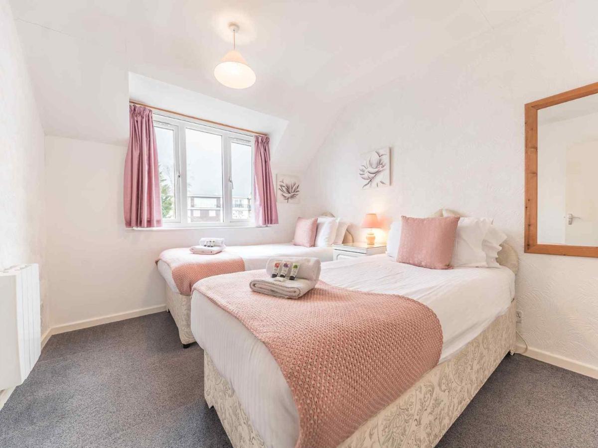 Pass The Keys Comfortable 3 Bed In Central Bowness With Parking Windermere Eksteriør bilde